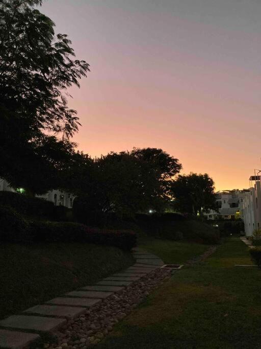 Appartamento Casa Gayatri Teques Tequesquitengo Esterno foto